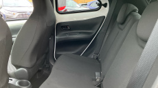 Toyota Aygo X 1.0 VVT-i Edge 5dr Petrol Hatchback